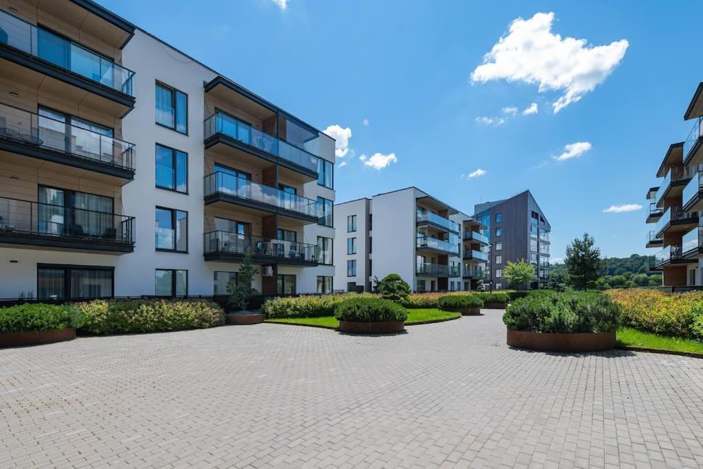 Bright Kaunas Apartment With Castle View ภายนอก รูปภาพ